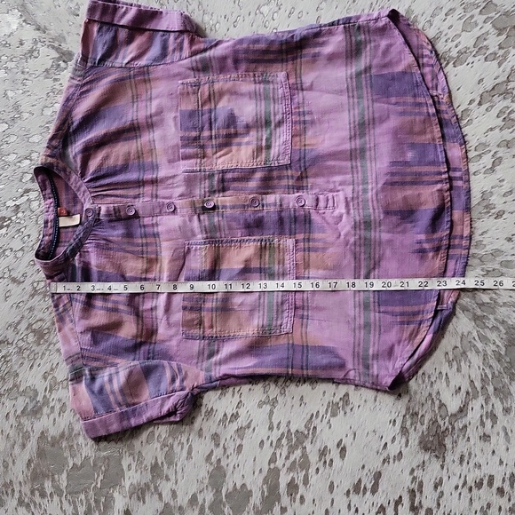 Anthropologie Pilcro Hannah Surfer Blouse Purple Motif SzS - Picture 6 of 9